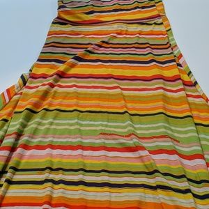 LulaRoe Maxi Skirt Small